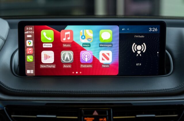 Finally! CarPlay gets iOS 16 features!￼