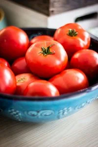 A Harvest of Glory: The Unique Tomato Tribute for Spain’s World Cup Heroes Gavi and Fabián Ruiz