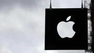 Smartphone Loyalty Reaches Zenith: Apple Dominates Retention as Cross-Platform Migration Stalls