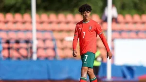 The Rise of the Next Generation: Cristiano Jr.’s Towering Stature Sparks Global Fascination