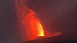 Anak Krakatau Awakens: A Young Volcano’s Fiery Rebirth and Enduring Enigma