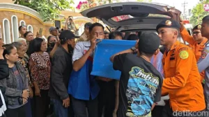 Heartbreak in Solo: The Final Journey of KM Virgo Transport 8 Victim Guntur Aji Pangestu