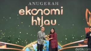 Link Net Honored for Pioneering Sustainable Business Transformation at Anugerah Ekonomi Hijau