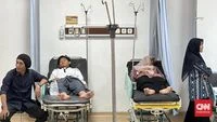 Mass Food Poisoning Strikes Tana Toraja Schools: Over 160 Students Affected by Free Nutritious Meal Program