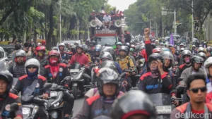 Nationwide Labor Mobilization: 50,000 Workers to Protest Labor Bill Across 30 Indonesian Cities