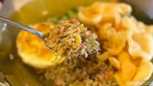 Nostalgia on a Plate: Reviving Heritage at "Rumah Toko Puspa Indah"