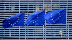 A Continent at a Crossroads: Eurozone Growth Slows to 0.4% Amidst French Turmoil and Geopolitical Headwinds