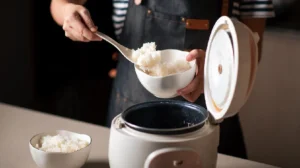 The Science of Food Safety: 5 Expert-Approved Methods to Store Cooked Rice and Prevent Bacterial Growth