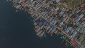 The Sea Nomads of South Halmahera: Resilience and Tradition in the Bajo Sangkuang Settlement
